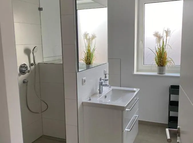 Appartments Eutiner Seepark * 유틴