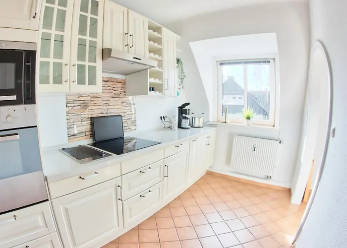 Appartments Eutiner Seepark 아파트 유틴